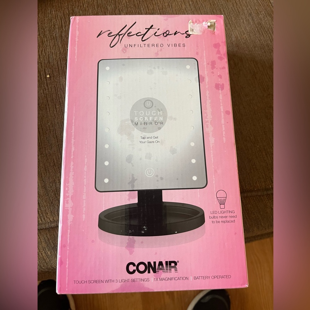 New‎ CONAIR LED Mirror,